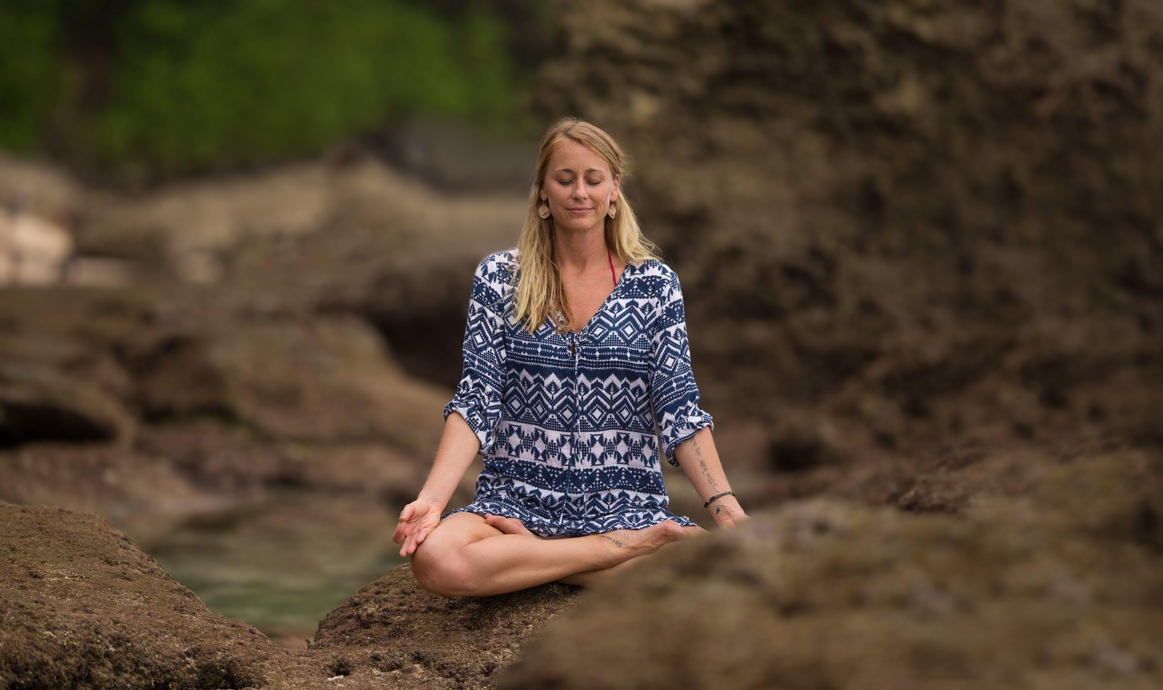 Katie Nesbitt meditating